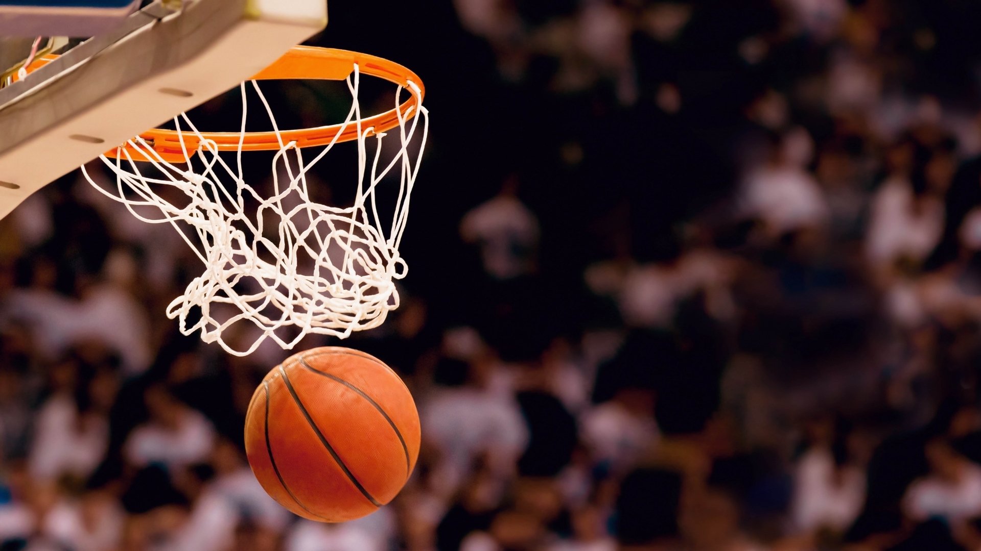 沙漠玫瑰与蓝武士的碰撞,久保建英导演的非典型豪门盛宴